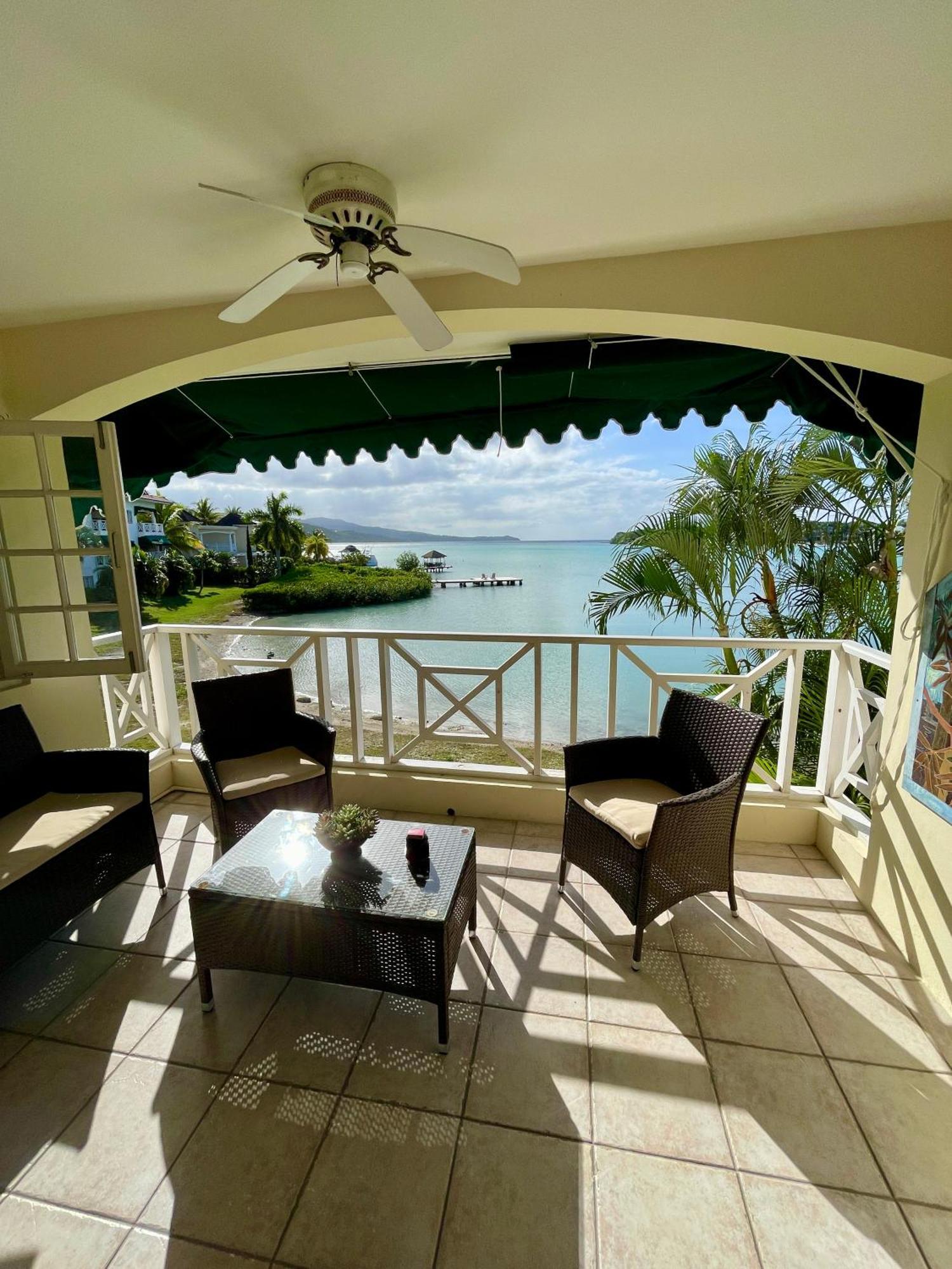 מונטגו ביי Luxury Apartments And Rooms,The Lagoons מראה חיצוני תמונה