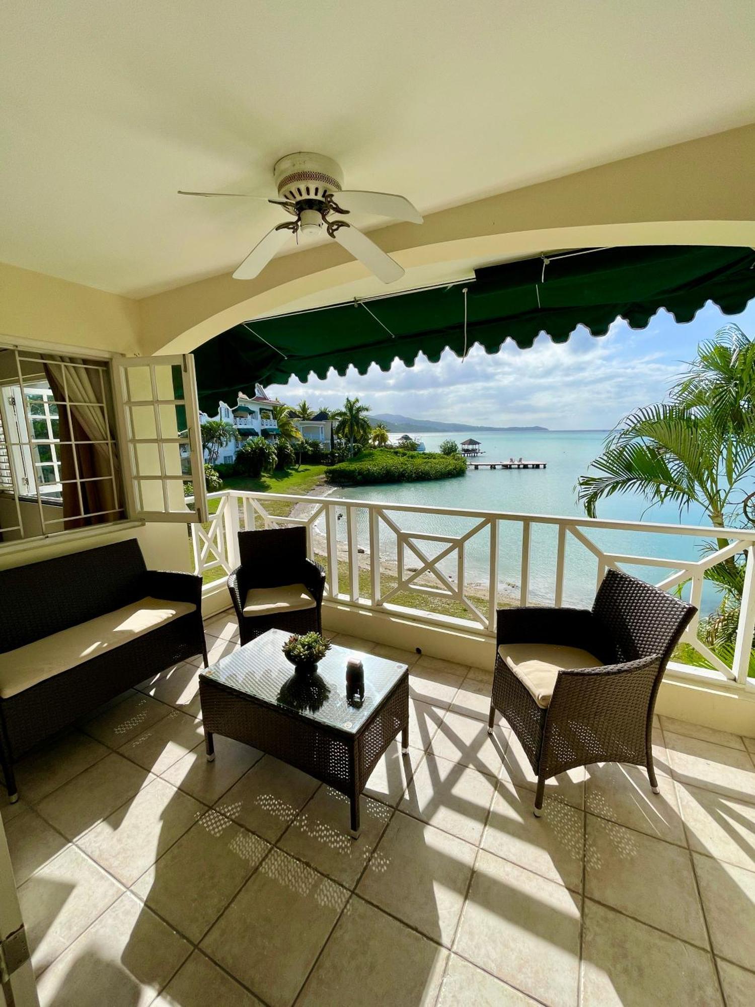 מונטגו ביי Luxury Apartments And Rooms,The Lagoons מראה חיצוני תמונה
